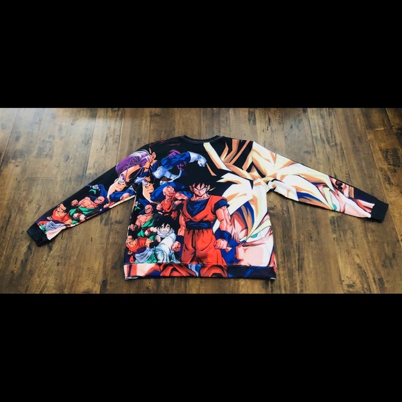 Dragon ball z sweatshirt - Picture 2 of 2